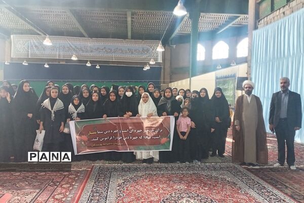 برپایی نماز جماعت در مدارس قیامدشت در راستای اجرای طرح نورچشم