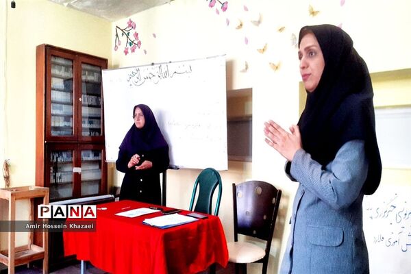 دومین کارگاه آموزش خبرنویسی ویژه دانش‌آموز خبرنگاران پسر در ملارد