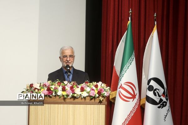 افتتاحیه نمایشگاه عمومی یاریگران زندگی