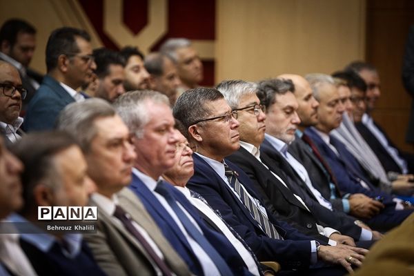 افتتاحیه نمایشگاه عمومی یاریگران زندگی