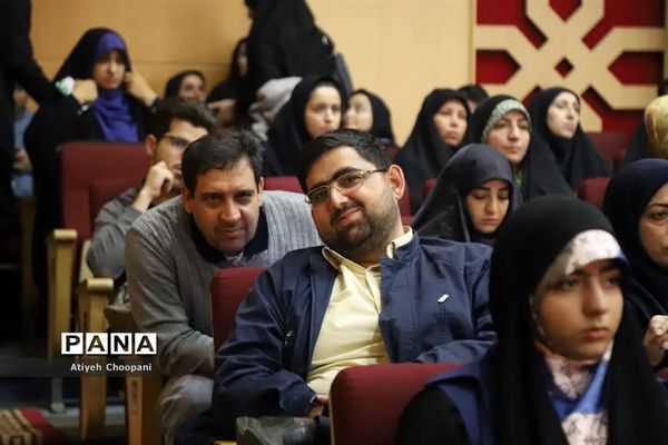 افتتاح نخستین نمایشگاه «یاریگران زندگی»