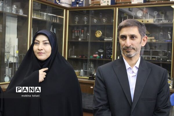 بازدید مدیران ناحیه یک بهارستان از دبیرستان ماندگار البرز