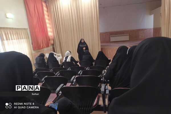 برگزاری کارگاه خبرنویسی ویژه خبرنگاران دختر شهرستان کاشمر