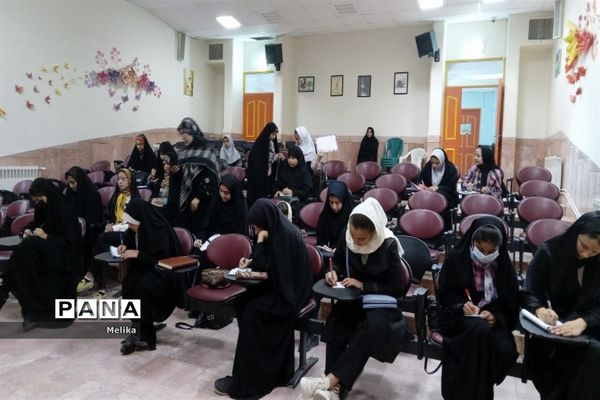 برگزاری کارگاه خبرنویسی ویژه خبرنگاران دختر شهرستان کاشمر