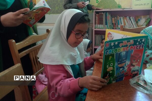 هفته کتاب فرصتی برای مطالعه و کتاب‌خوانی