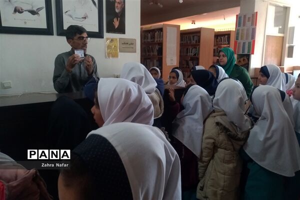 هفته کتاب فرصتی برای مطالعه و کتاب‌خوانی