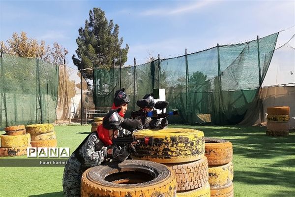 مسابقات پینت‌بال دانش ‌آموزان هنرستان بصیرت