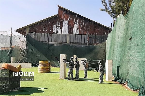 مسابقات پینت‌بال دانش ‌آموزان هنرستان بصیرت