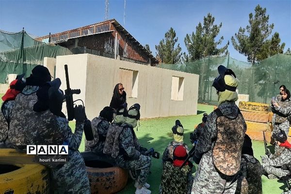 مسابقات پینت‌بال دانش ‌آموزان هنرستان بصیرت