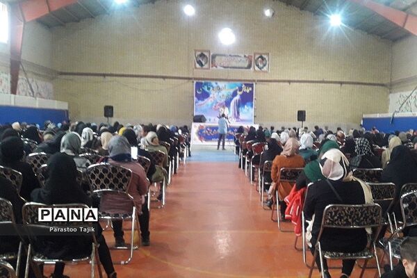 برگزاری همایش مادران فاطمی در روستای اورین شهرستان بهارستان ۲