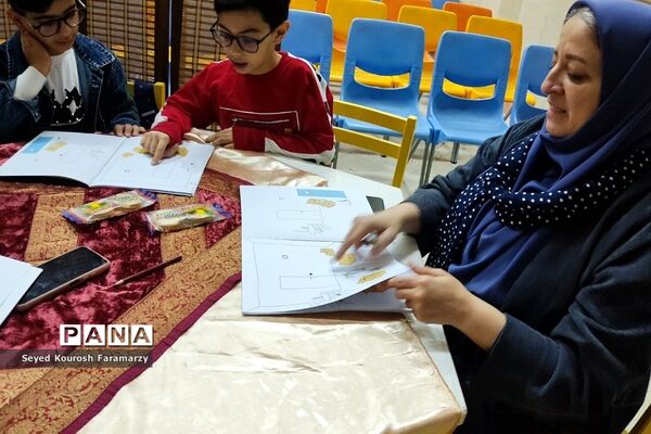 کافه‌ای به رنگ کتاب در شهرستان‌ شهریار