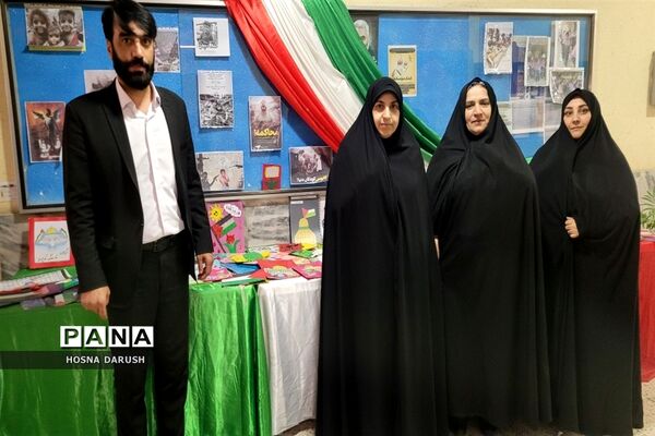 برپایی نمایشگاه کتاب  کودکان و غزه