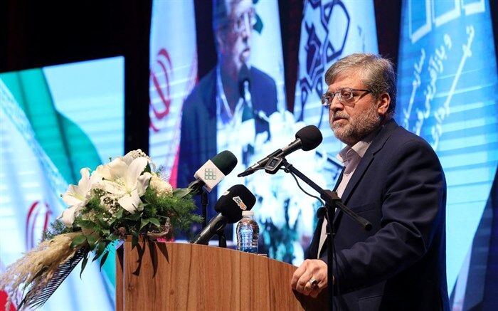 عدم توجه کافی به رشد روستاها، موجب حاشیه نشینی در شهرهای کلان شده است