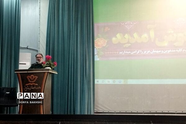 اعزام دانش‌آموزان دختر کهریزک به اردوی راهیان نور