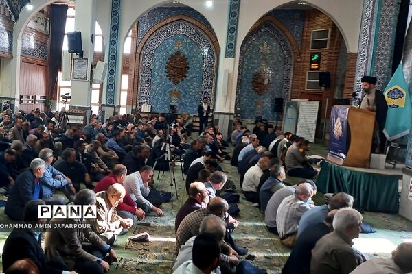 اقامه نماز جمعه در مصلای شهرستان پردیس