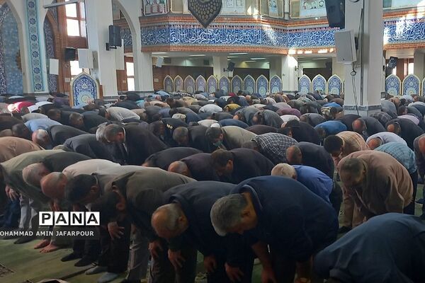 اقامه نماز جمعه در مصلای شهرستان پردیس