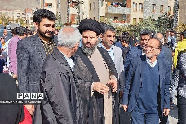 اقامه نماز جمعه در مصلای شهرستان پردیس