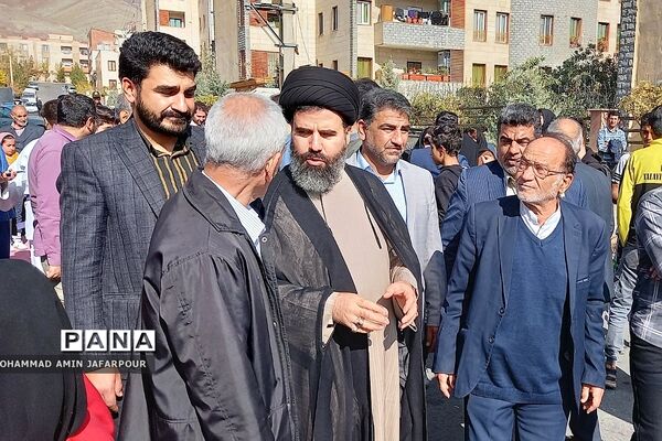اقامه نماز جمعه در مصلای شهرستان پردیس