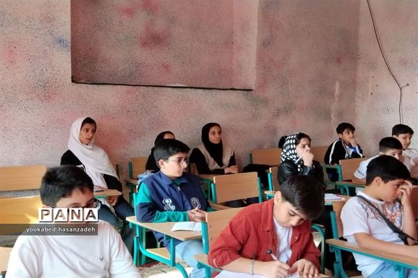 دوره سواد رسانه ویژه دانش‌آموزان در محمودآباد