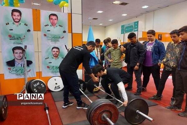 برگزاری نمایشگاه یاریگران زندگی