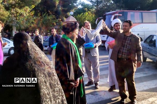 اعزام دانش‌آموزان دختر مدارس فشافویه به اردوی راهیان نور