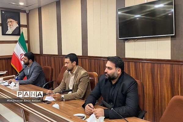 جلسه هماهنگی شورای کانون بسیج فرهنگیان در اداره آموزش و پرورش ناحیه‌یک شهرری