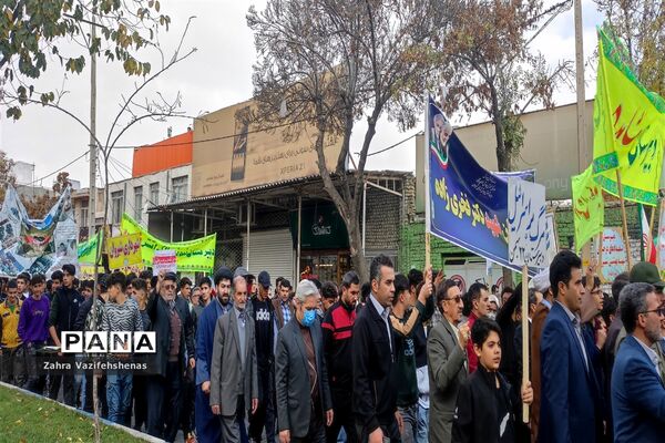 راهپیمایی مردم شهرستان شیروان در حمایت از مردم مظلوم فلسطین و محکومیت جنایت رژیم کودک کش اسرائیل