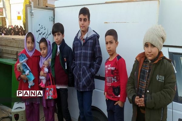 پویش فریاد عروسک‌ها در شهرضا