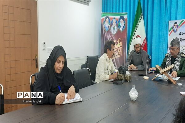 نشست خبری فرمانده ناحیه مقاومت بسیج شهرستان بافق با اصحاب رسانه