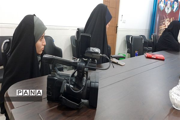 نشست خبری فرمانده ناحیه مقاومت بسیج شهرستان بافق با اصحاب رسانه