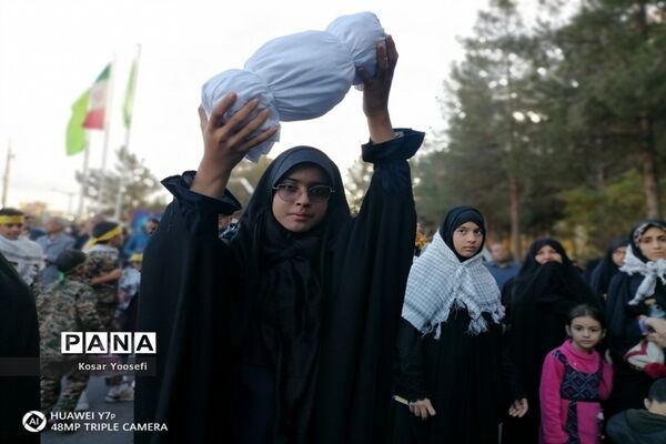 حمایت دانش‌آموزان بیرجند از کودکان مظلوم غزه
