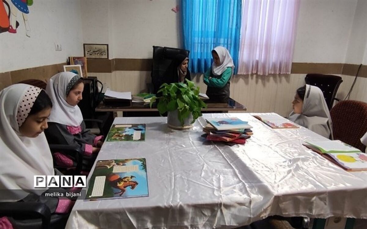 افتتاح 50 درصد از کتابخانه‌های مدارس در سال تحصیلی جدید رباط‌کریم/فیلم