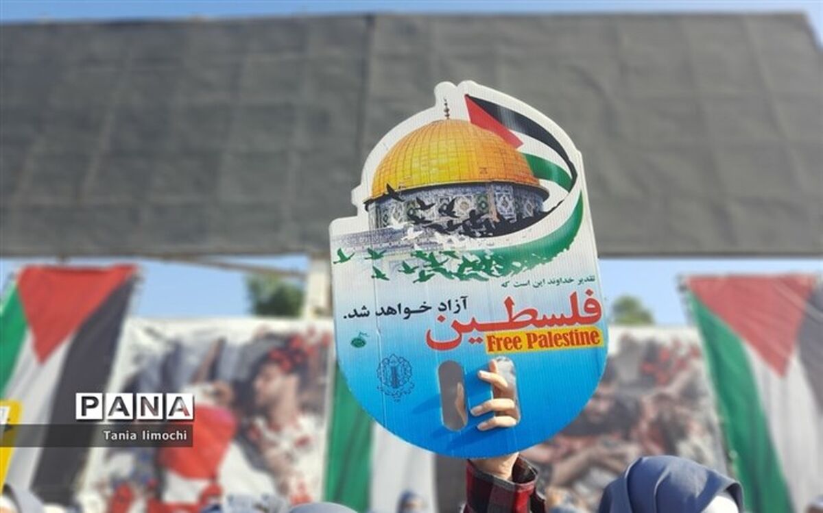 تجمع دانش‌آموزان باغملک در حمایت از کودکان فلسطینی/ فیلم