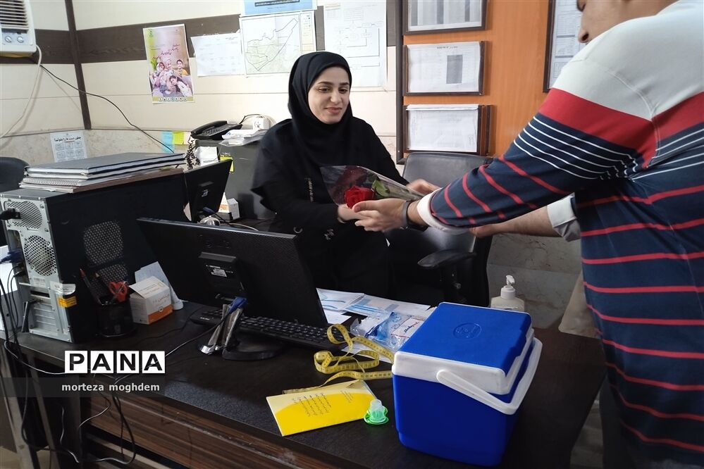 تقدیر از پرستاران شادگان توسط تشکیلات پیشتازان
