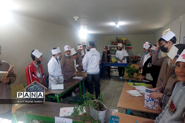 جشن میلاد حضرت زینب(س)‌ درمدارس رودهن