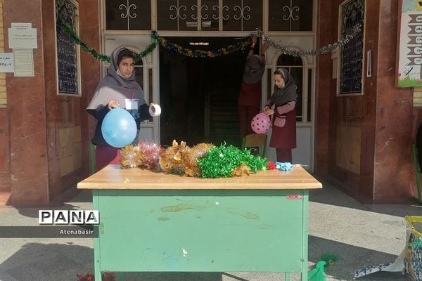 برگزاری مراسم ولادت حضرت زینب(س) در دبستان منتظر قائم ناحیه دو ری