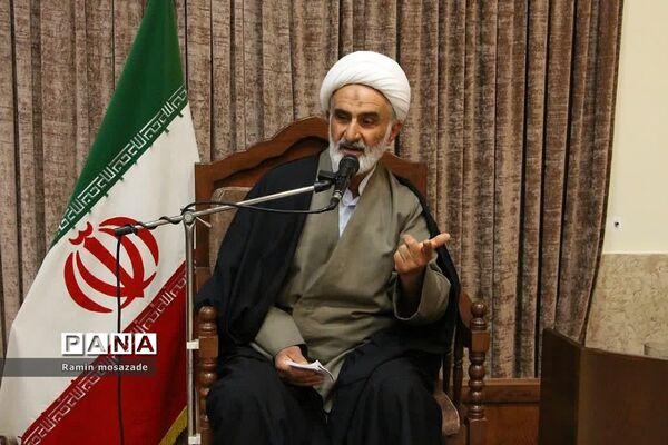 برگزاری مراسم ولادت حضرت زینب(س) در دفتر امام‌جمعه رودهن