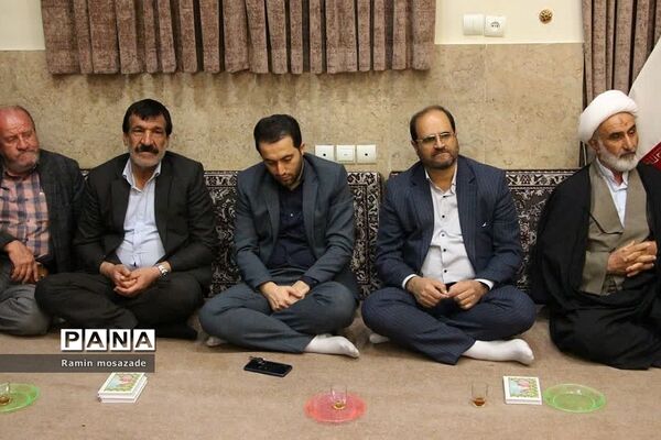 برگزاری مراسم ولادت حضرت زینب(س) در دفتر امام‌جمعه رودهن