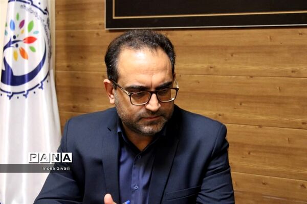 نشست تخصصی معاونت پرورشی ناحیه یک بهارستان