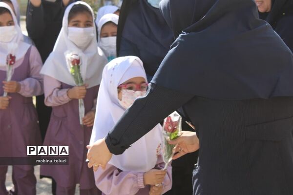 دیدار بهارستانی‌ها با پرستاران