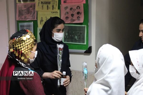 دیدار بهارستانی‌ها با پرستاران