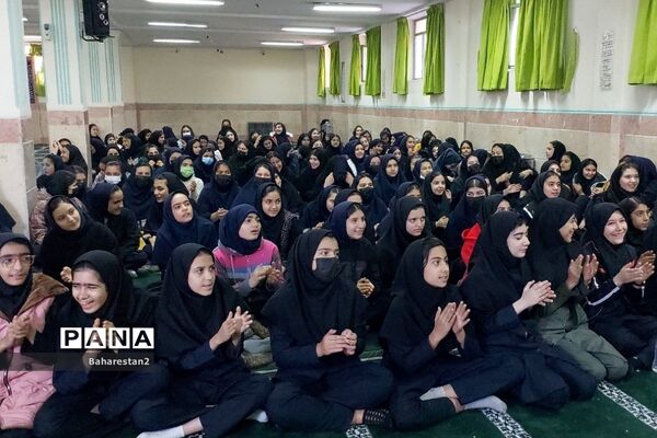 گرامیداشت ولادت حضرت زینب(س) و روز پرستار در ناحیه ۲ بهارستان