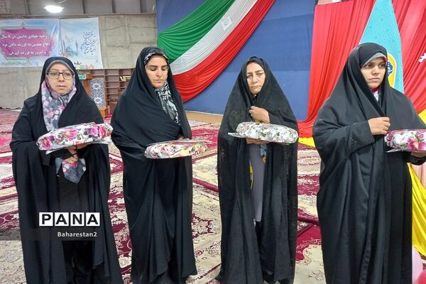 گرامیداشت ولادت حضرت زینب(س) و روز پرستار در ناحیه ۲ بهارستان