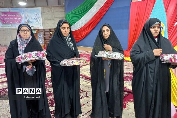گرامیداشت ولادت حضرت زینب(س) و روز پرستار در ناحیه ۲ بهارستان