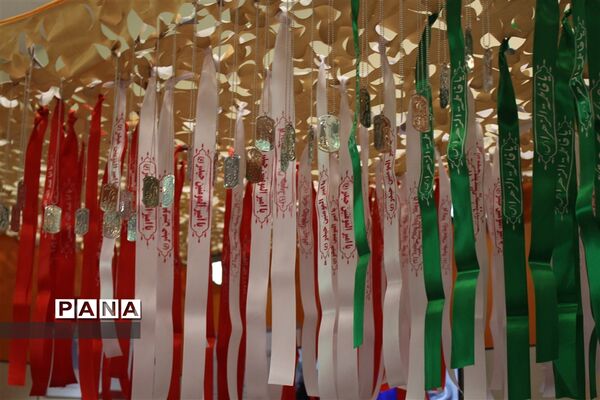 نمایشگاه یاریگران زندگی در کانون پرورش فکری کودکان و نوجوانان
