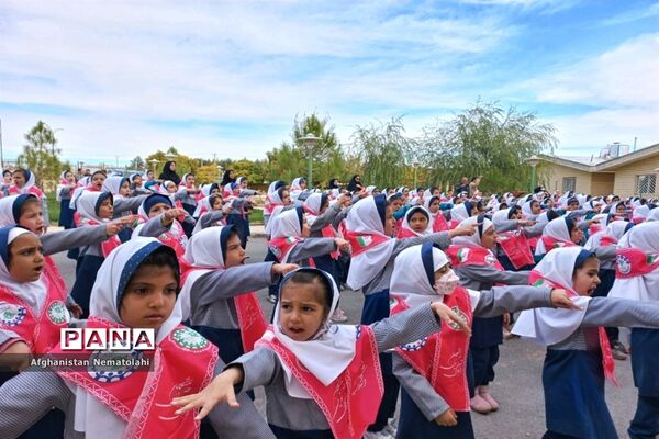 اجرای متفاوت جشن روز پرستار در مدارس آباده