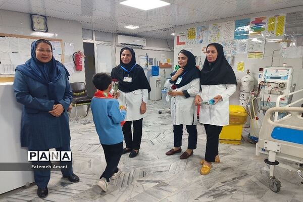 گرامیداشت روز پرستار و تجلیل از پرستاران حاجی آباد