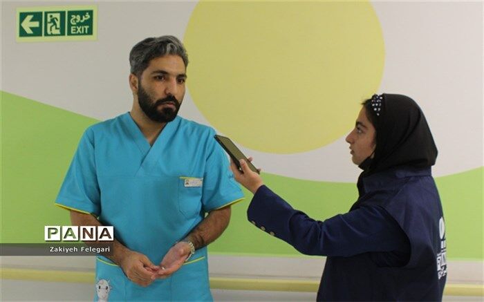 آموزش مانور هایملیخ برای جلوگیری از خفگی در بهارستان /فیلم