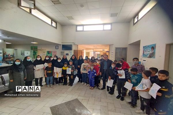 مراسم ولادت حضرت زینب(س) و روز پرستار در مدرسه شهید چاهی شهرستان راز