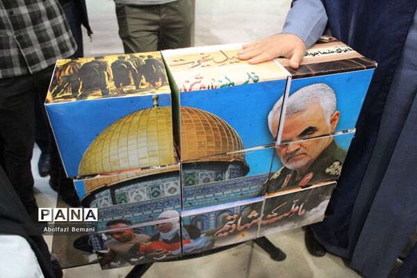 بازدید معاون اجرایی رئیس جمهوری از نمایشگاه «روایت پیشرفت» در قم